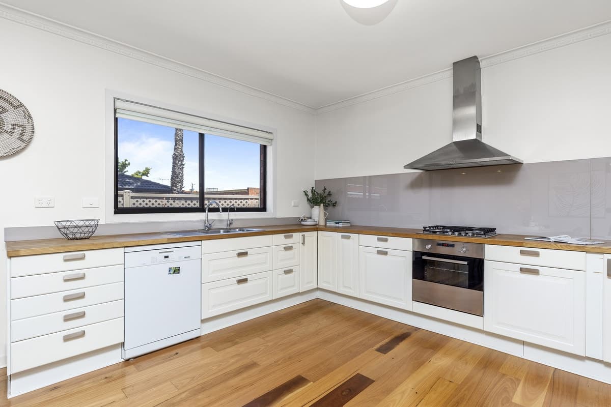 1 / 15 Dudley Street, ESSENDON NORTH VIC 3041, Essendon North - Thumbnail 4