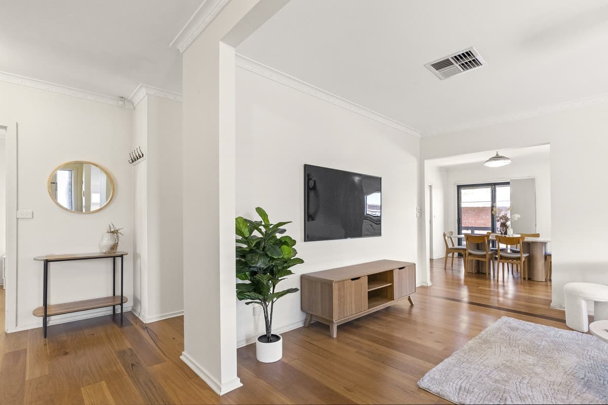 1 / 15 Dudley Street, ESSENDON NORTH VIC 3041, Essendon North - Thumbnail 5
