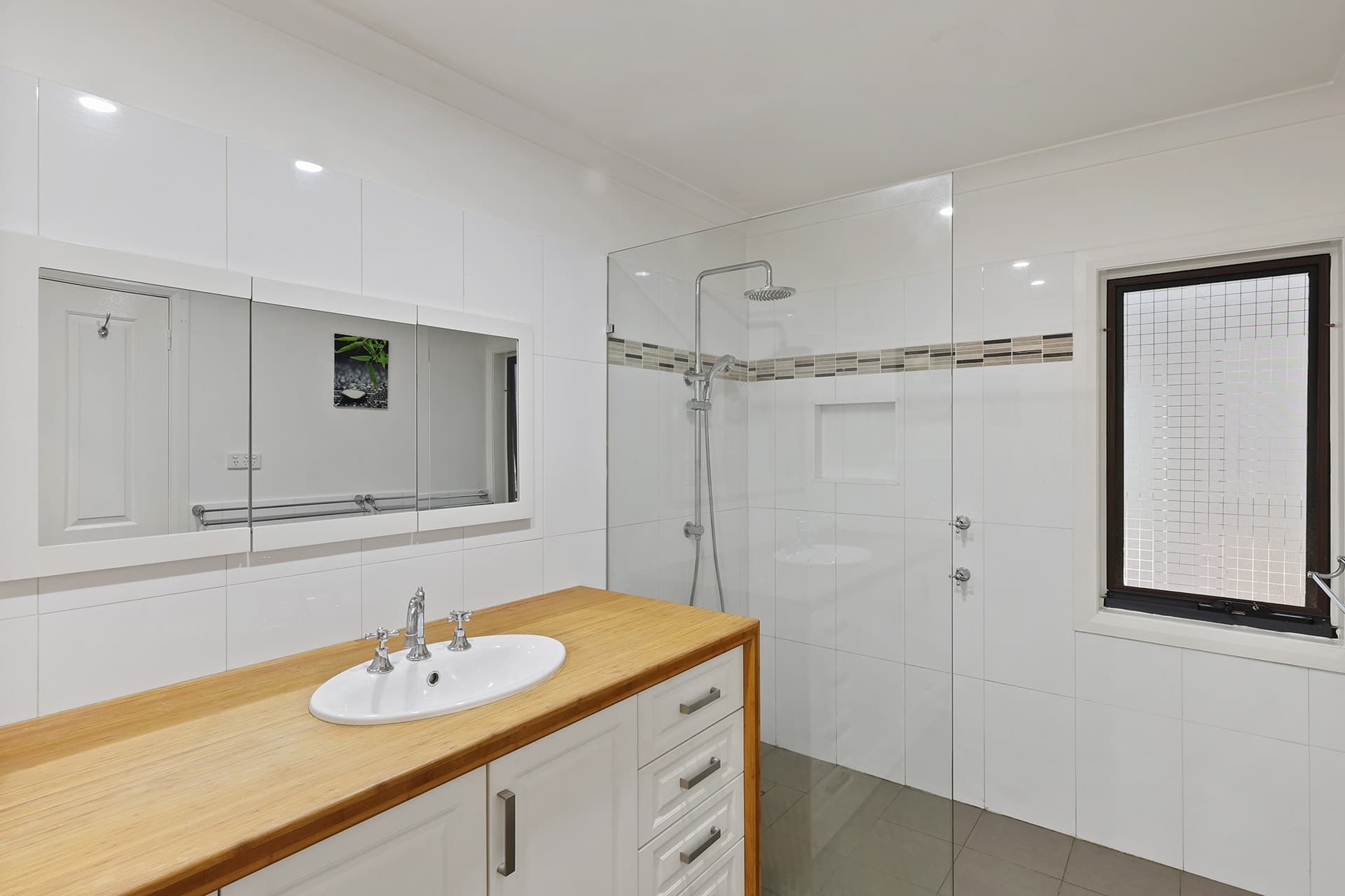 305 Elms Road Lade Vale, Gunning NSW 2581, Gunning - Thumbnail 3