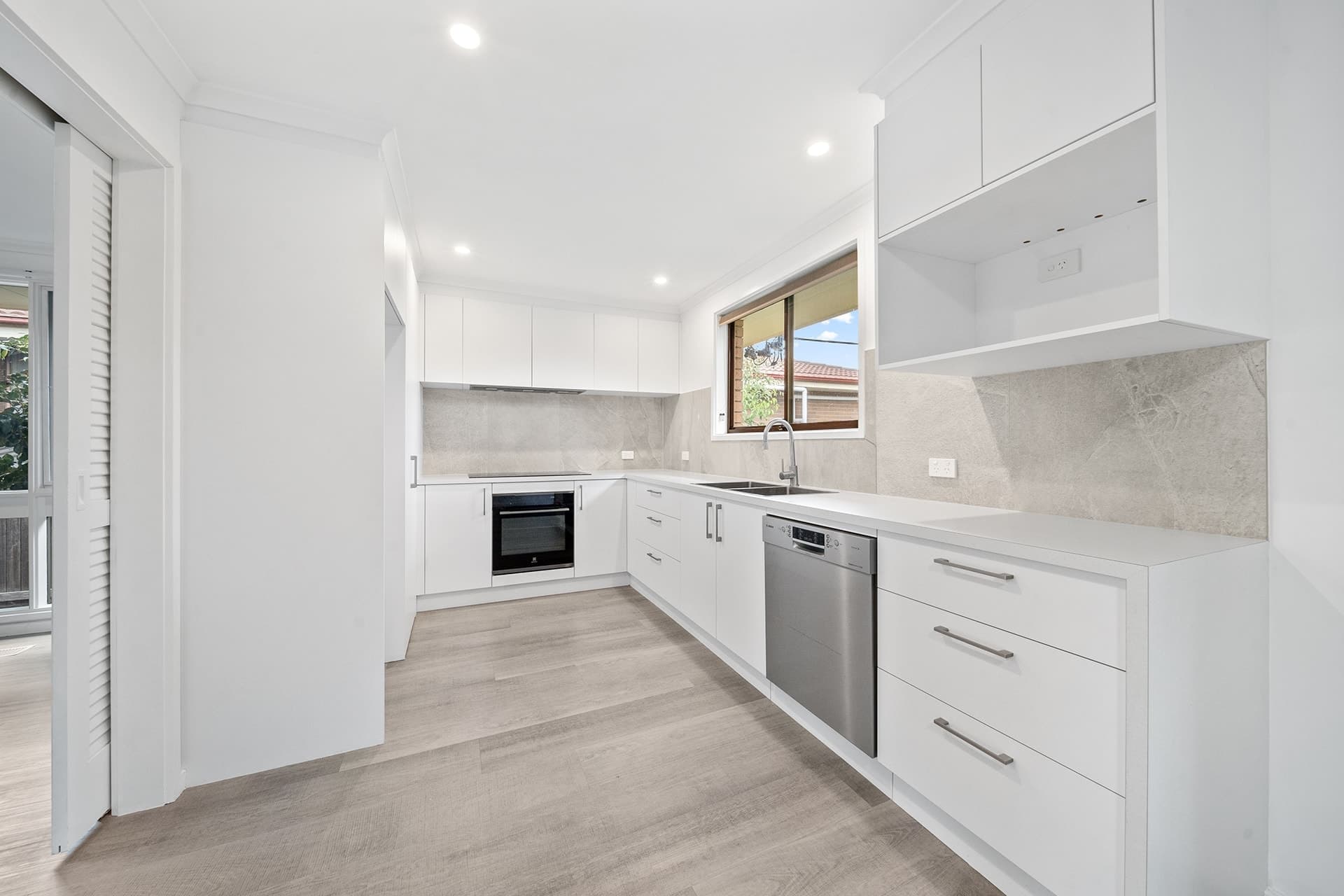 87 Wheeler Crescent, Wanniassa ACT 2903, Wanniassa - Thumbnail 2