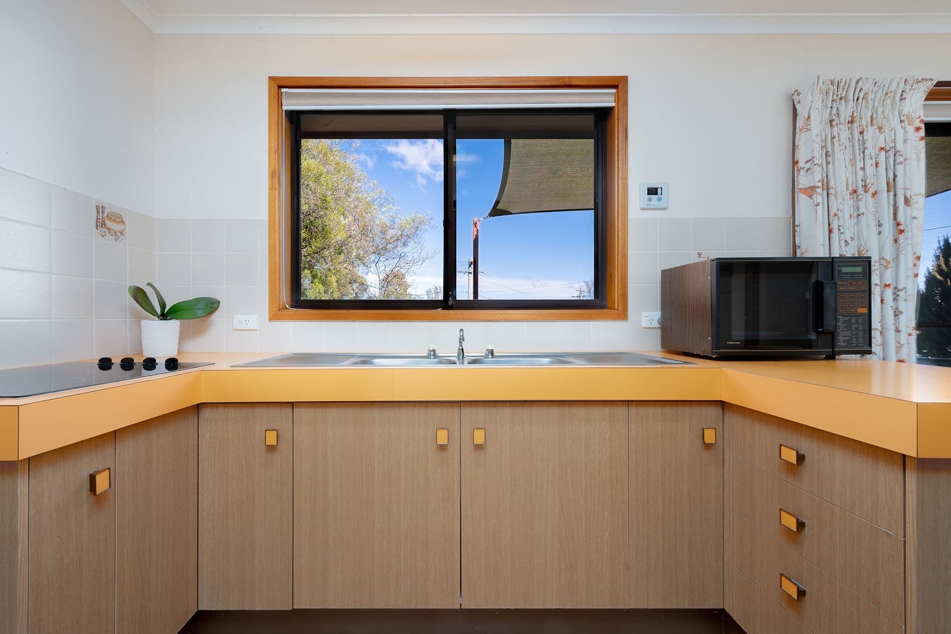 16 Kingsbury Street, Gowrie ACT 2904, Gowrie - Image 1