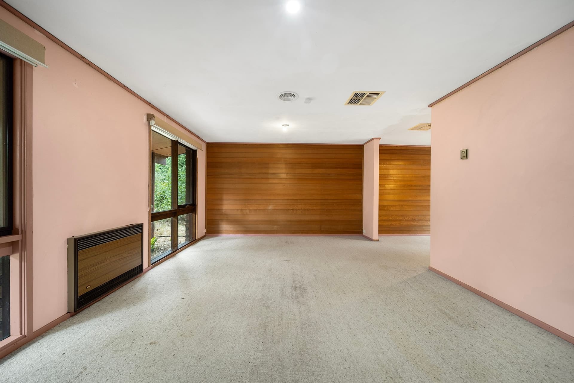 6 Embling Street, Wanniassa ACT 2903, Wanniassa - Thumbnail 2