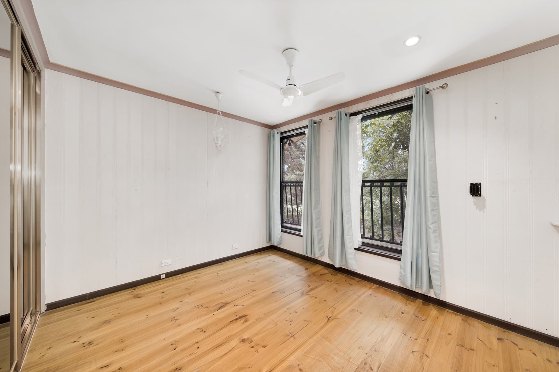 13 Ramsay Place, Wanniassa ACT 2903, Wanniassa - Thumbnail 2