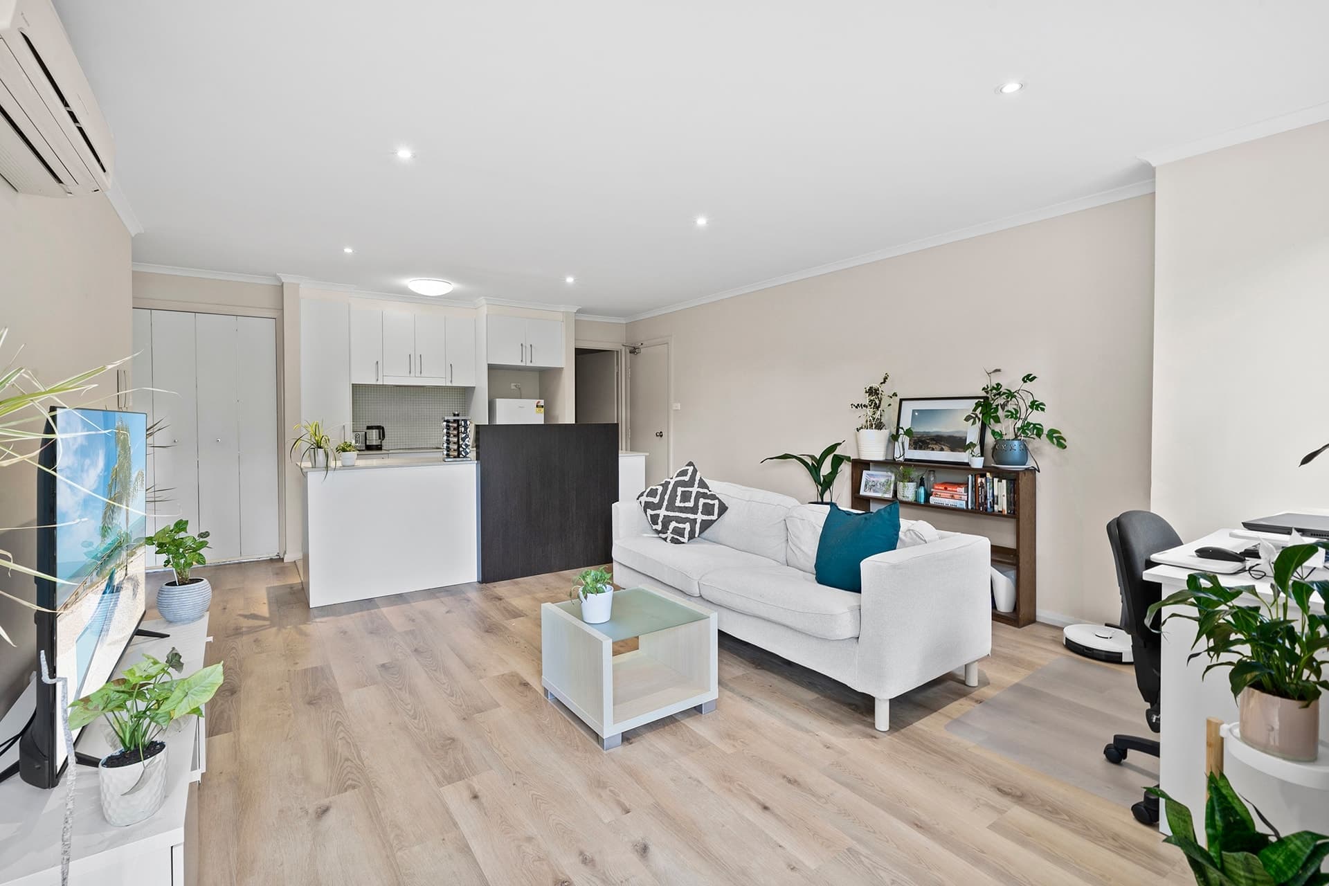 20, 108 Athllon Drive, Greenway ACT 2900, Greenway - Image 1