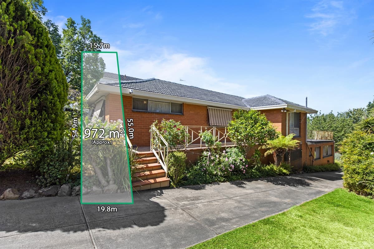 16 Woolart Street, STRATHMORE VIC 3041, Strathmore - Image 1