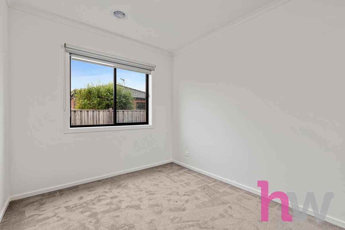 12 Crestview Street, CHARLEMONT VIC 3217, Charlemont - Thumbnail 4