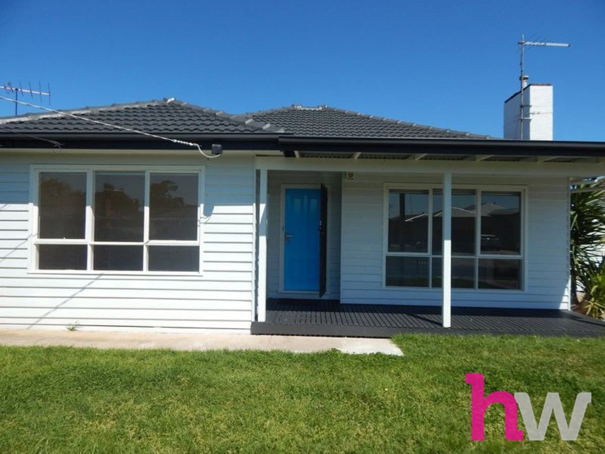 26 Glover Street, NEWCOMB VIC 3219, Newcomb - Thumbnail 2