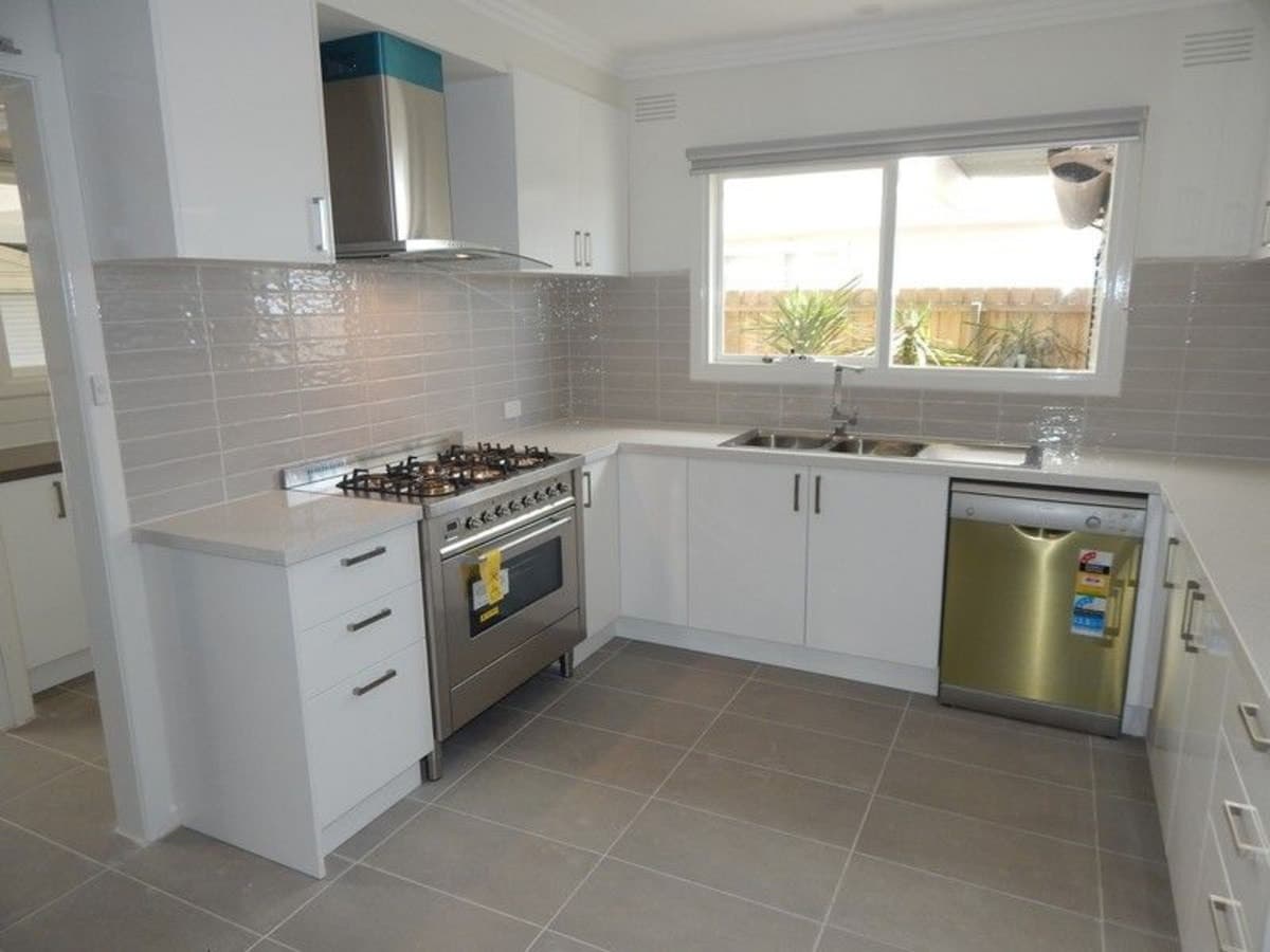 26 Glover Street, NEWCOMB VIC 3219, Newcomb - Thumbnail 6