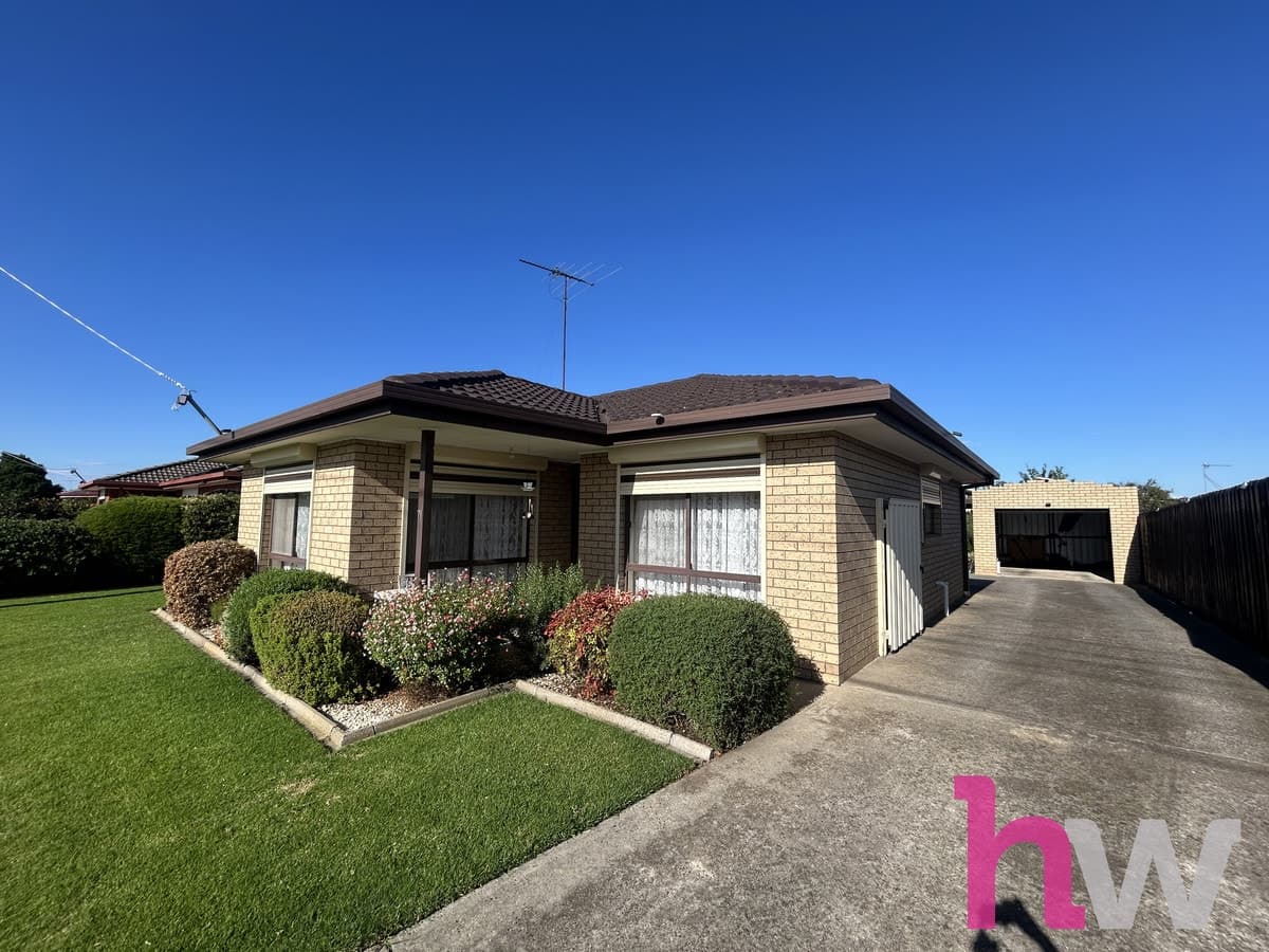 71 Enfield Drive, ST ALBANS PARK VIC 3219, St Albans Park - Thumbnail 2