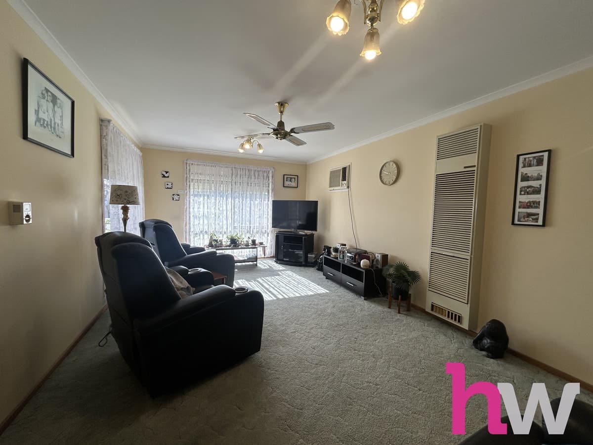 71 Enfield Drive, ST ALBANS PARK VIC 3219, St Albans Park - Thumbnail 3