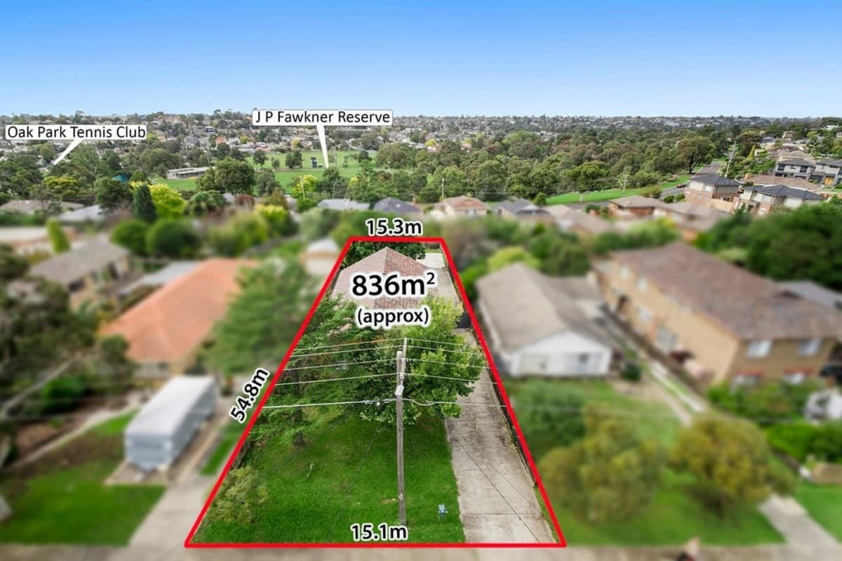 22 Woolart Street, STRATHMORE VIC 3041, Strathmore - Image 1