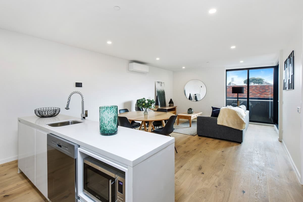207 / 8 Webb Road, AIRPORT WEST VIC 3042, Airport West - Thumbnail 4