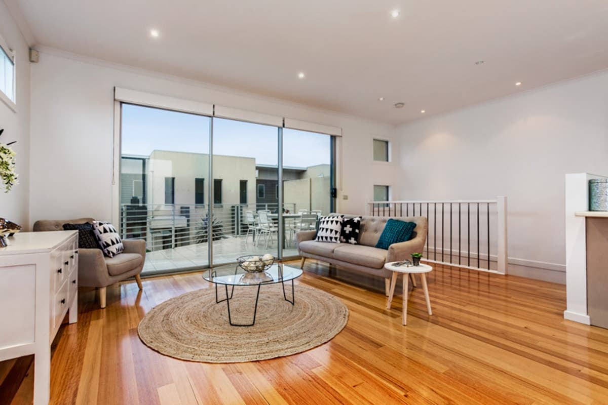 5 / 93 McNamara Avenue, AIRPORT WEST VIC 3042, Airport West - Thumbnail 2