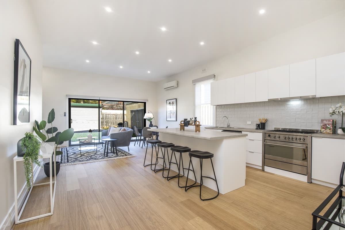 8 Kilmartin Street, ESSENDON VIC 3040, Essendon - Thumbnail 3