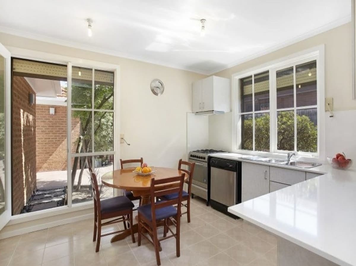 1 / 214 Glenlyon Road, BRUNSWICK EAST VIC 3057, Brunswick East - Thumbnail 3