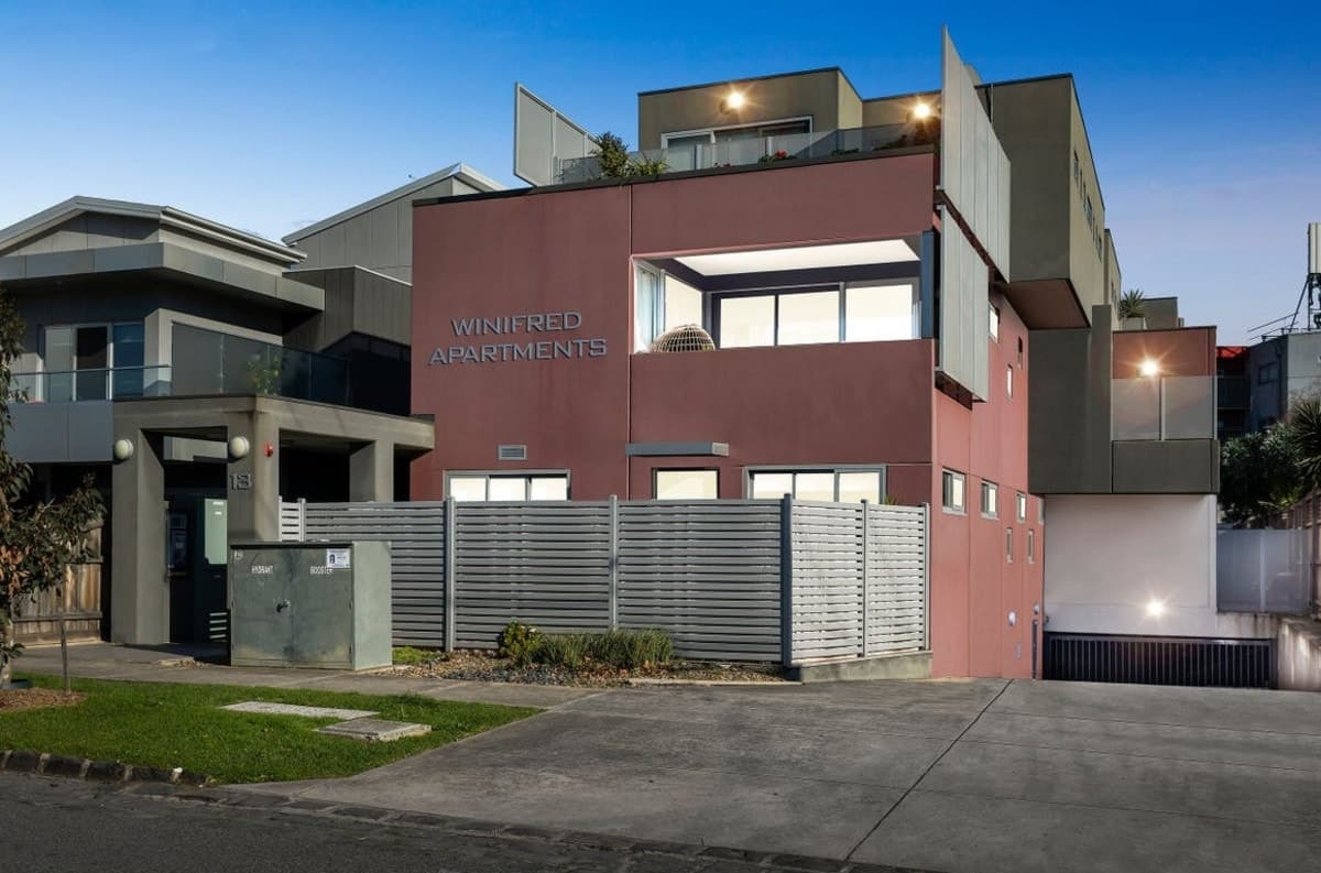 6 / 13 Winifred Street, ESSENDON VIC 3040, Essendon - Image 1