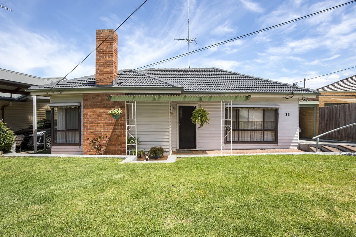 33 Clifton Street, ABERFELDIE VIC 3040, Aberfeldie - Thumbnail 2