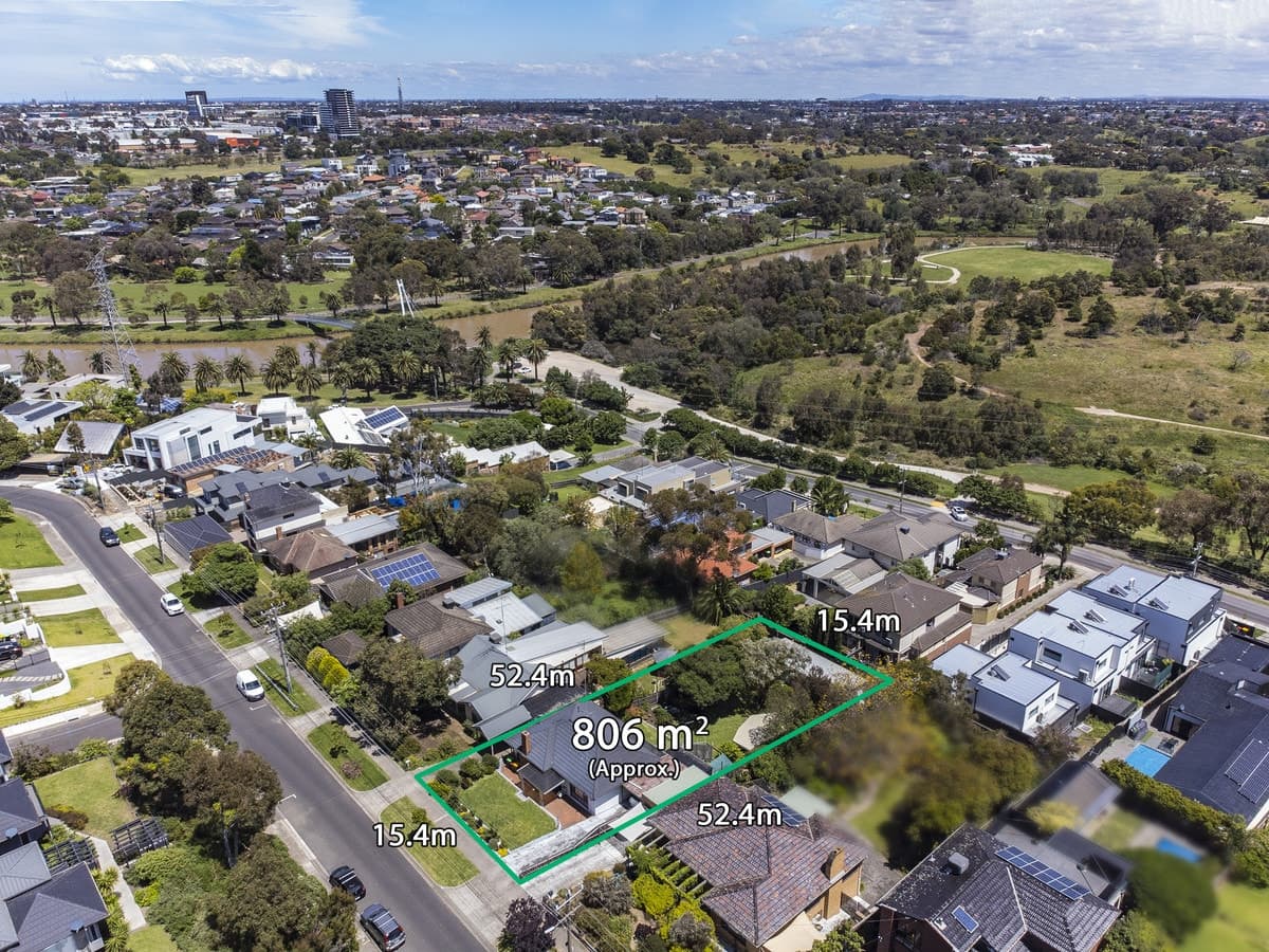 33 Clifton Street, ABERFELDIE VIC 3040, Aberfeldie - Thumbnail 3