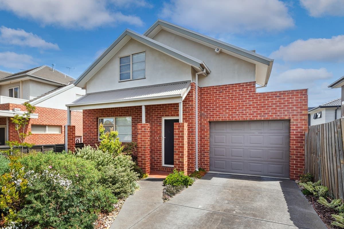 6 / 3 Nerissa Grove, OAK PARK VIC 3046, Oak Park - Image 1
