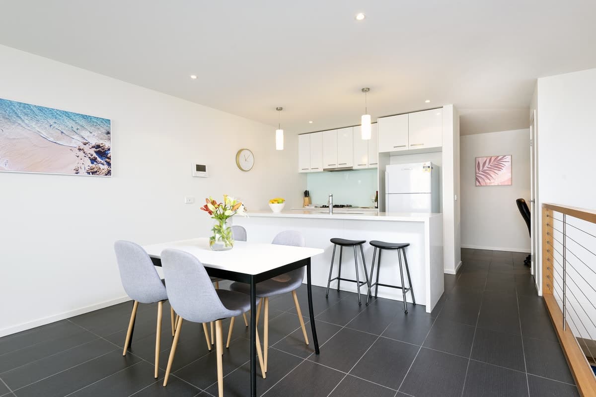 10 / 82 Raleigh Street, ESSENDON VIC 3040, Essendon - Thumbnail 3