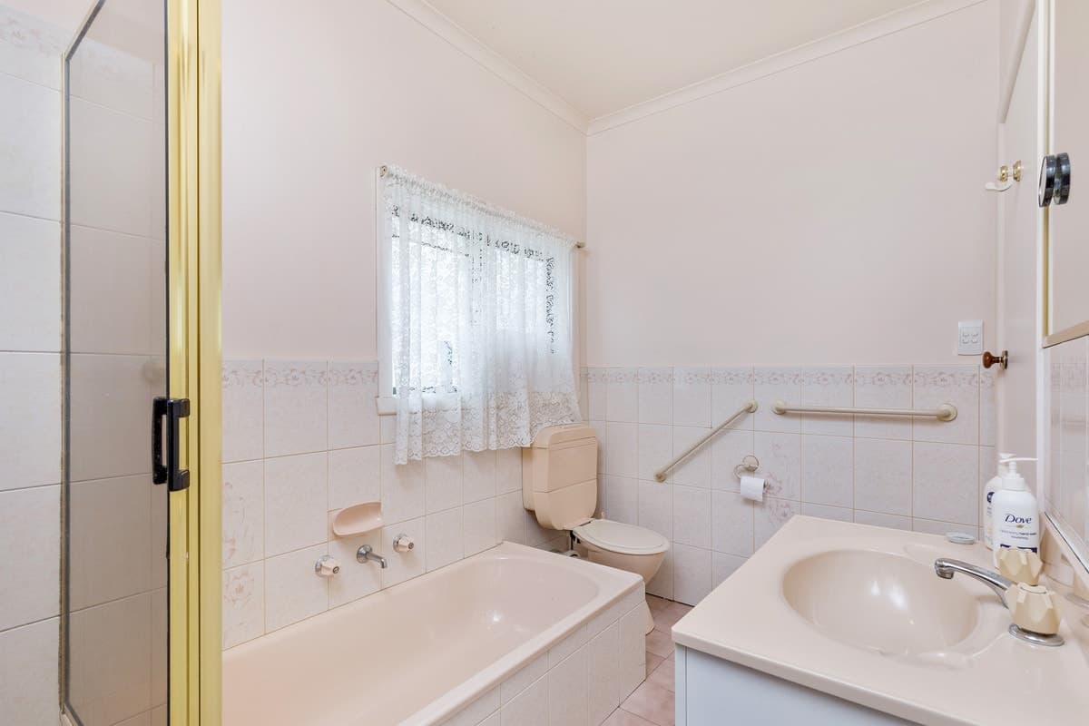 12 Vaynor Street, NIDDRIE VIC 3042, Niddrie - Thumbnail 8