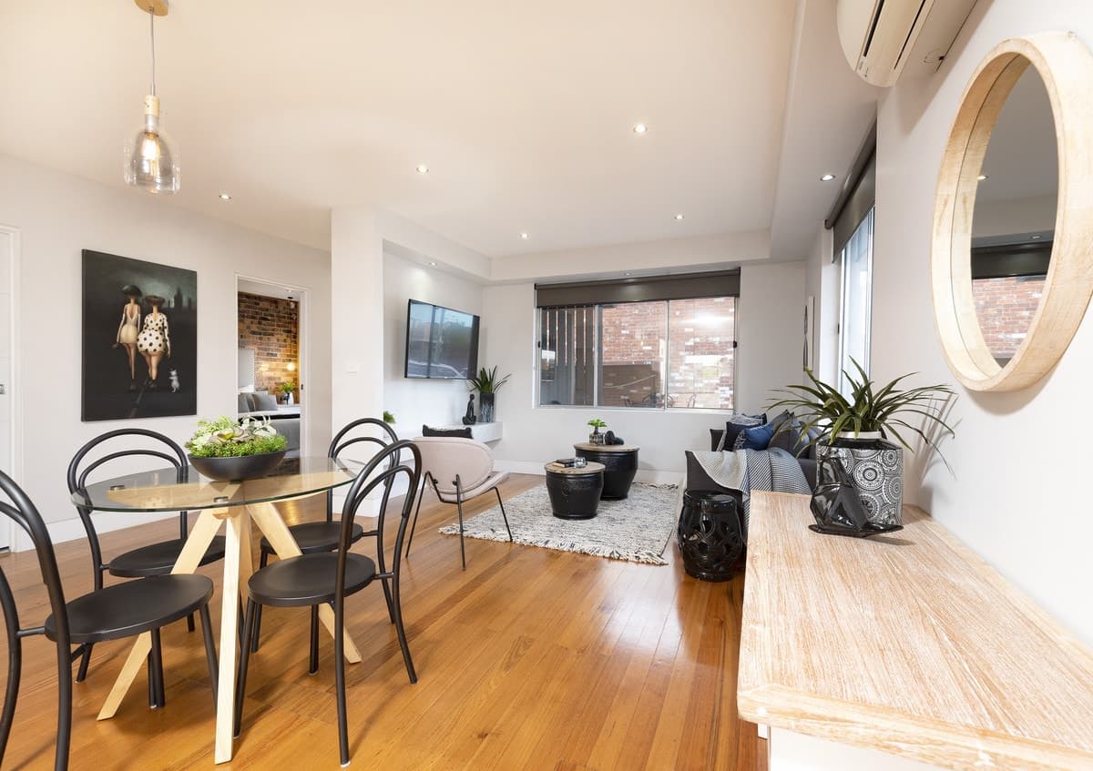 1 / 32 Roberts Road, AIRPORT WEST VIC 3042, Airport West - Thumbnail 2