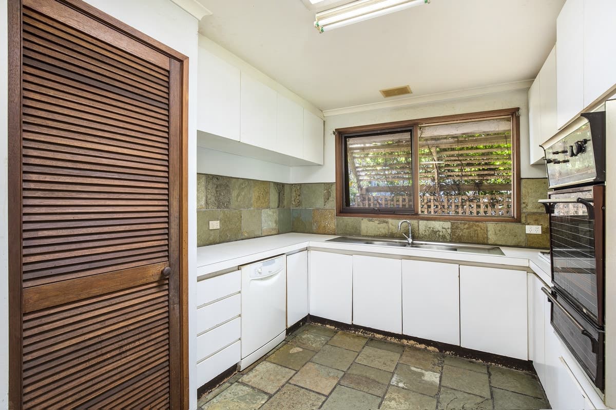 19 Abercairn Court, DEER PARK VIC 3023, Deer Park - Thumbnail 4