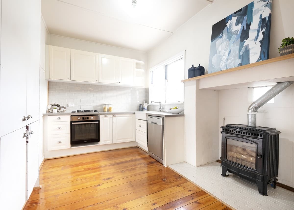 24 Roberts Road, AIRPORT WEST VIC 3042, Airport West - Thumbnail 6