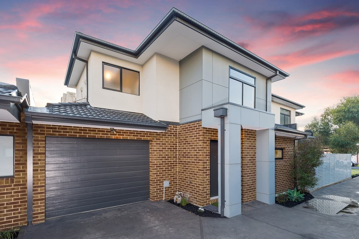 2 / 43 Snell Grove, OAK PARK VIC 3046, Oak Park - Image 1