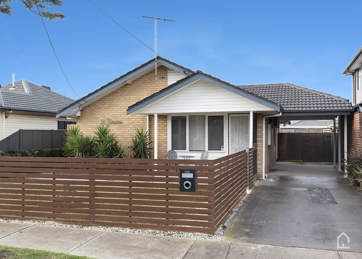 10 Urana Drive, KEILOR EAST VIC 3033, Keilor East - Image 1