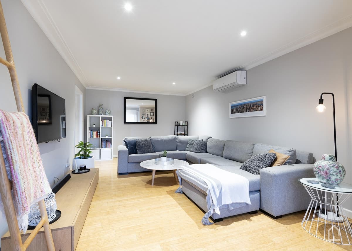 10 Urana Drive, KEILOR EAST VIC 3033, Keilor East - Thumbnail 2