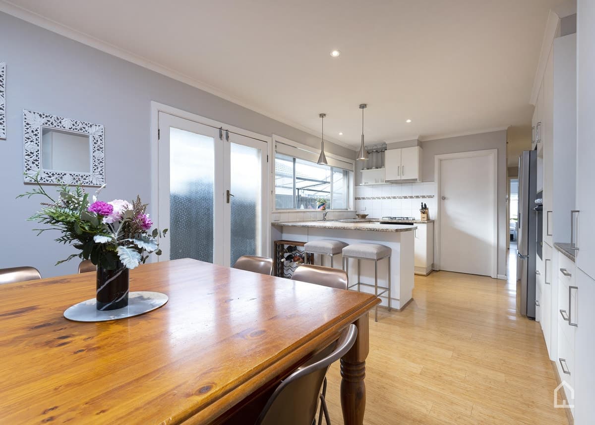 10 Urana Drive, KEILOR EAST VIC 3033, Keilor East - Thumbnail 4