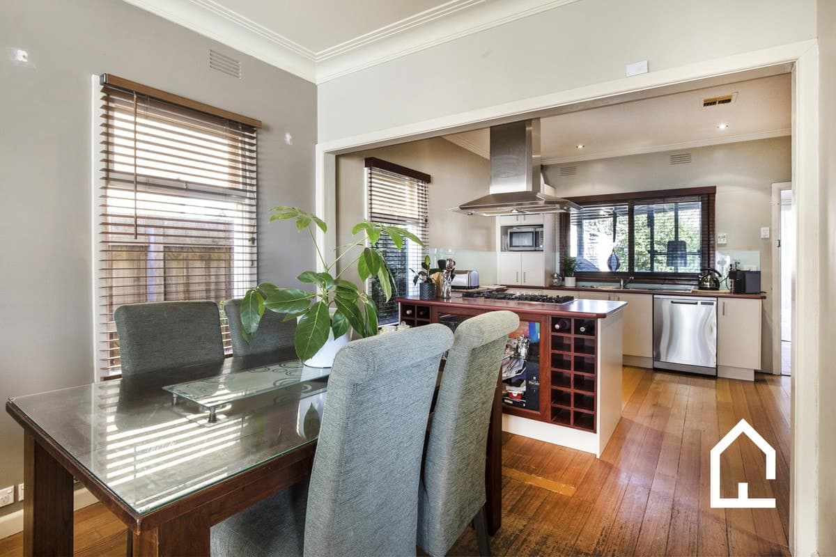 7 Wingara Avenue, KEILOR EAST VIC 3033, Keilor East - Thumbnail 2