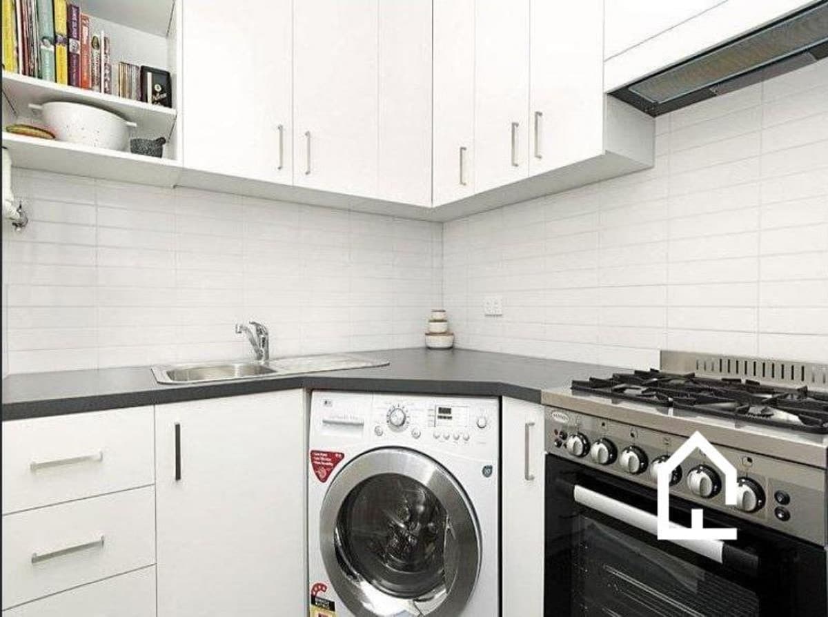 8 / 21 Richardson Street, ESSENDON VIC 3040, Essendon - Thumbnail 2