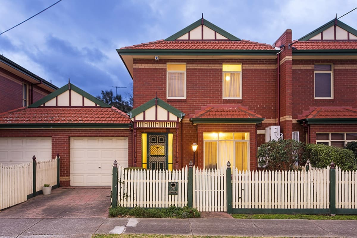 20B Charmaine Avenue, AVONDALE HEIGHTS VIC 3034, Avondale Heights - Image 1
