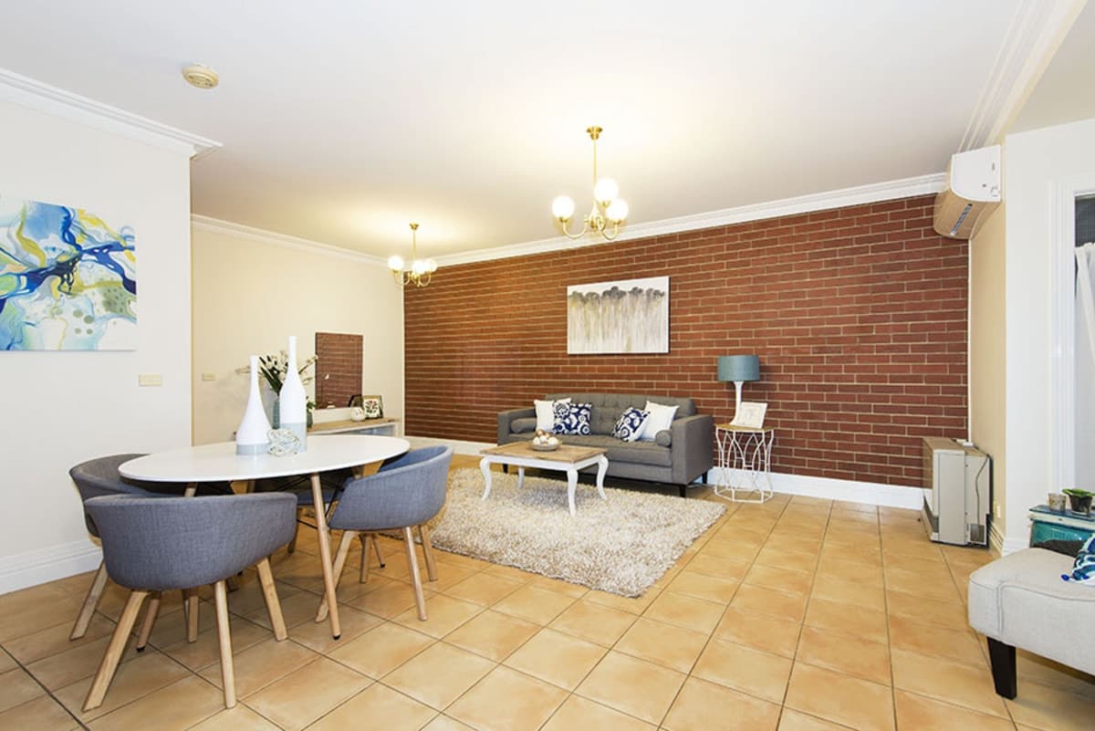 20B Charmaine Avenue, AVONDALE HEIGHTS VIC 3034, Avondale Heights - Thumbnail 2