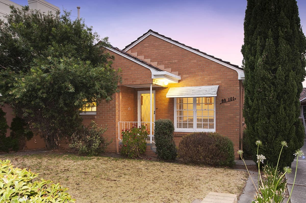 8 / 99-101 Woodland Street, ESSENDON VIC 3040, Essendon - Image 1