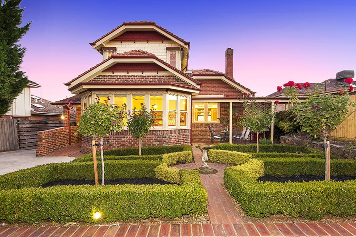 8 Rosebank Avenue, STRATHMORE VIC 3041, Strathmore - Thumbnail 4