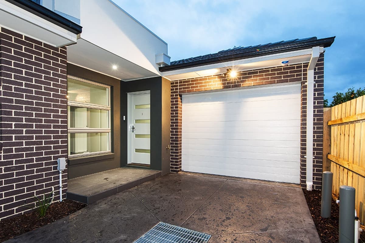 3 / 2 Justin Avenue, GLENROY VIC 3046, Glenroy - Image 1