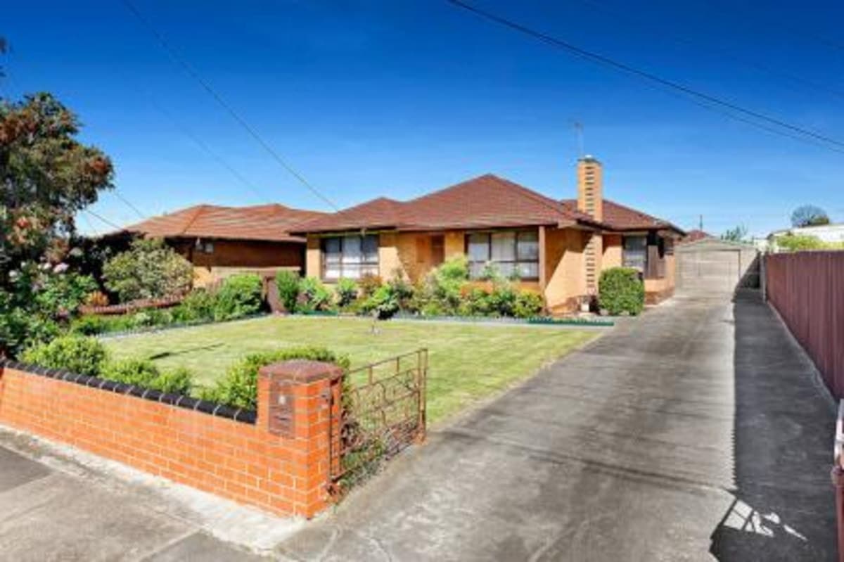 3 Dumas Street, AVONDALE HEIGHTS VIC 3034, Avondale Heights - Image 1