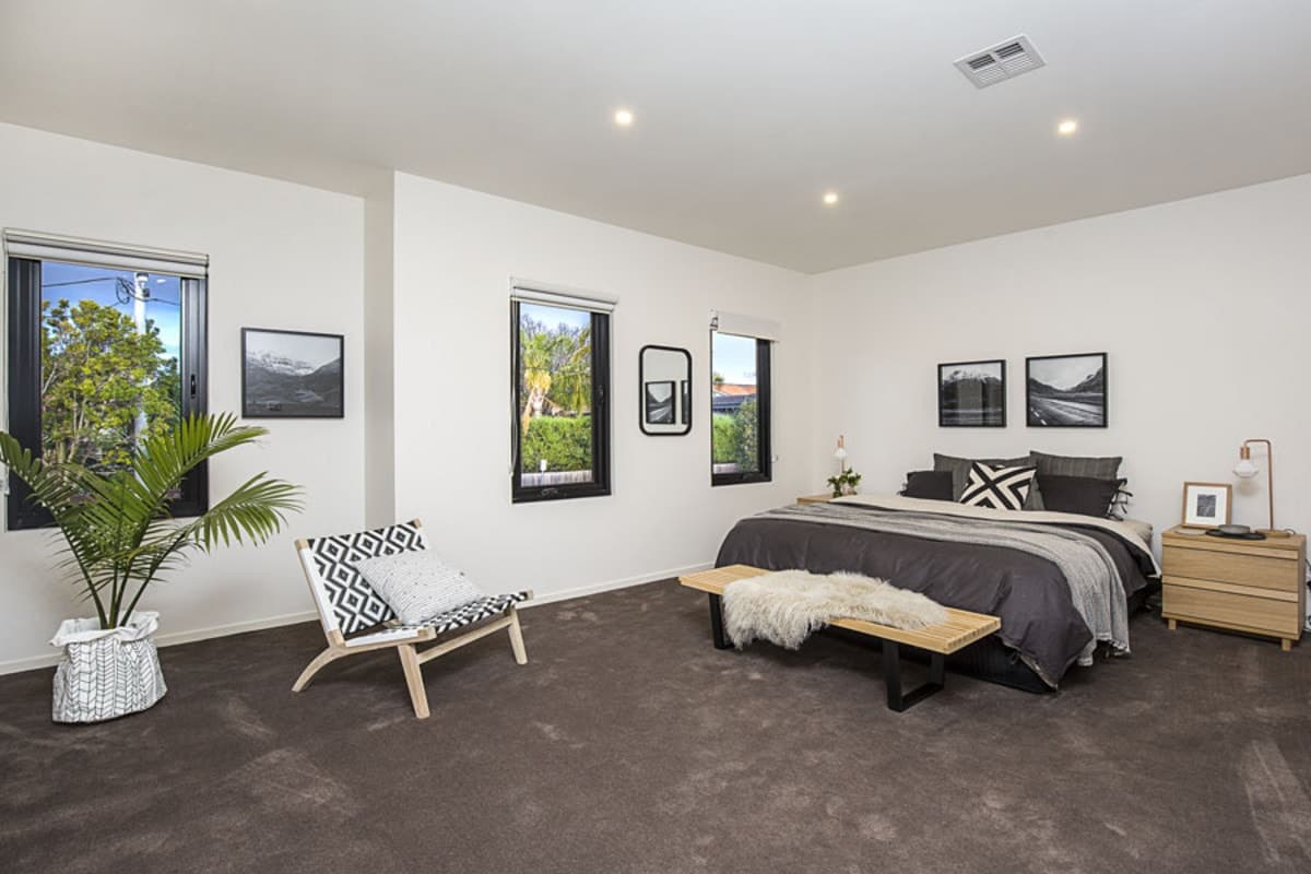 29 LEVIEN Street, ESSENDON VIC 3040, Essendon - Thumbnail 5