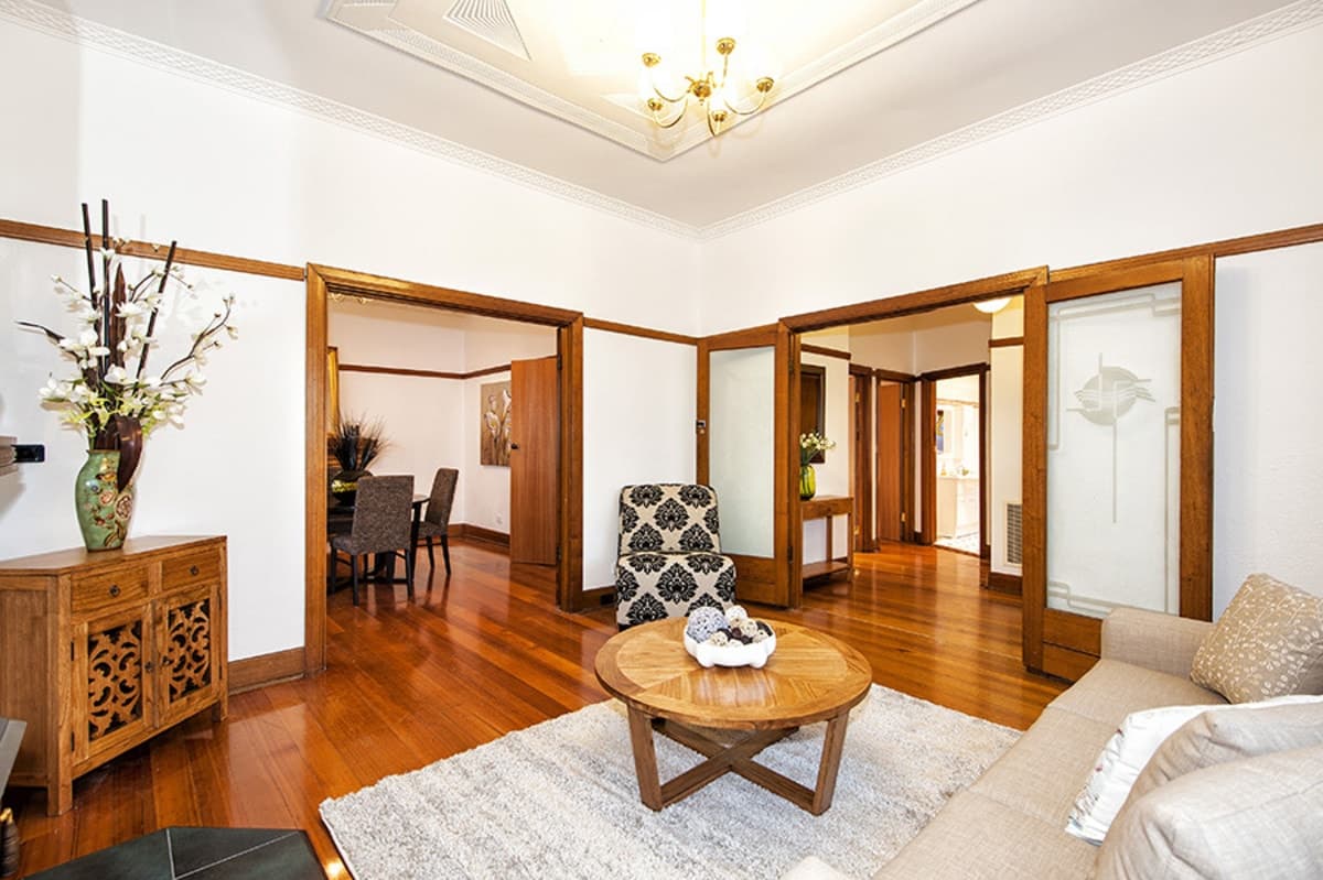 9 BIRDWOOD Street, ESSENDON NORTH VIC 3041, Essendon North - Thumbnail 4