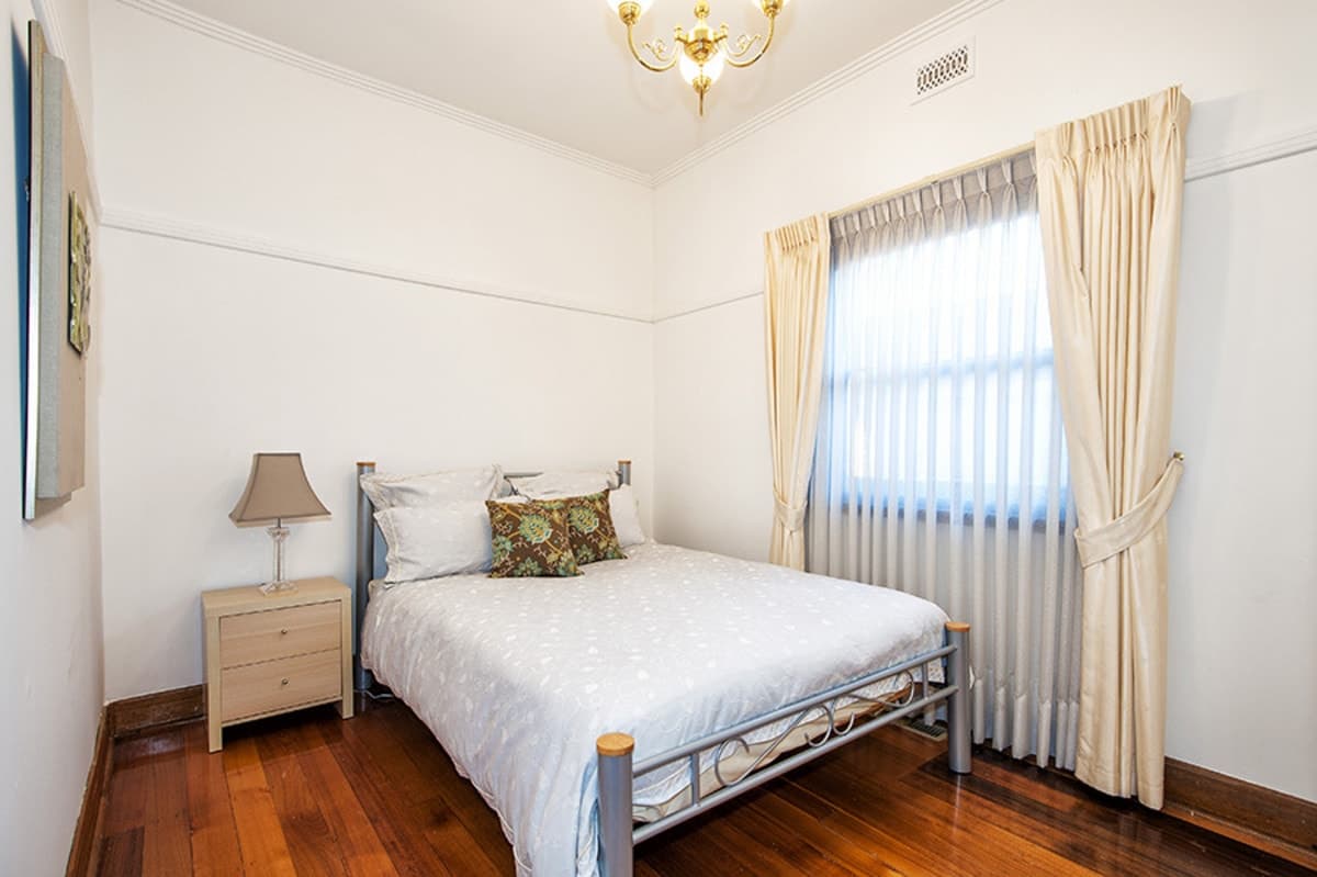 9 BIRDWOOD Street, ESSENDON NORTH VIC 3041, Essendon North - Thumbnail 8