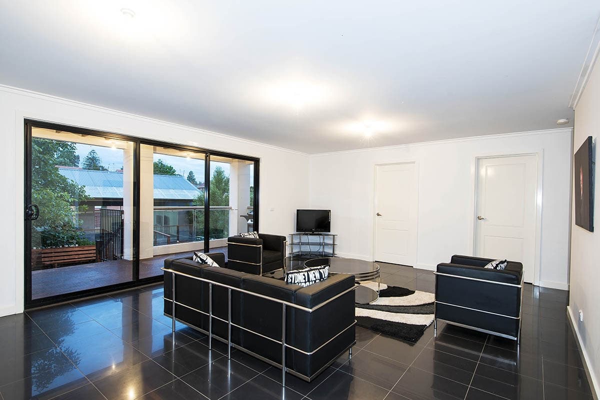 18 Hutchison Street, NIDDRIE VIC 3042, Niddrie - Thumbnail 4