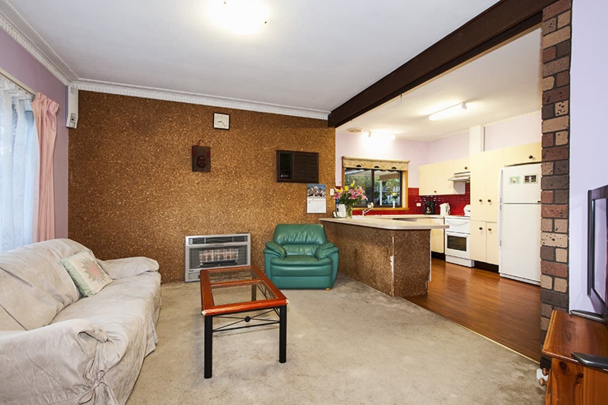 10 VIEW Street, ESSENDON WEST VIC 3040, Essendon West - Thumbnail 2