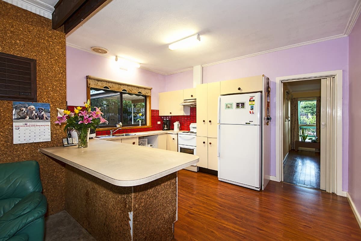 10 VIEW Street, ESSENDON WEST VIC 3040, Essendon West - Thumbnail 3