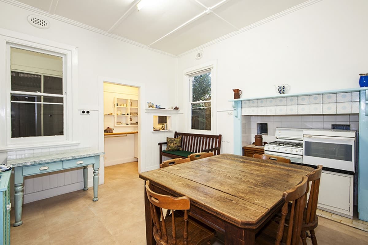 22 Kendall Street, Essendon Vic 3040, Essendon - Thumbnail 5