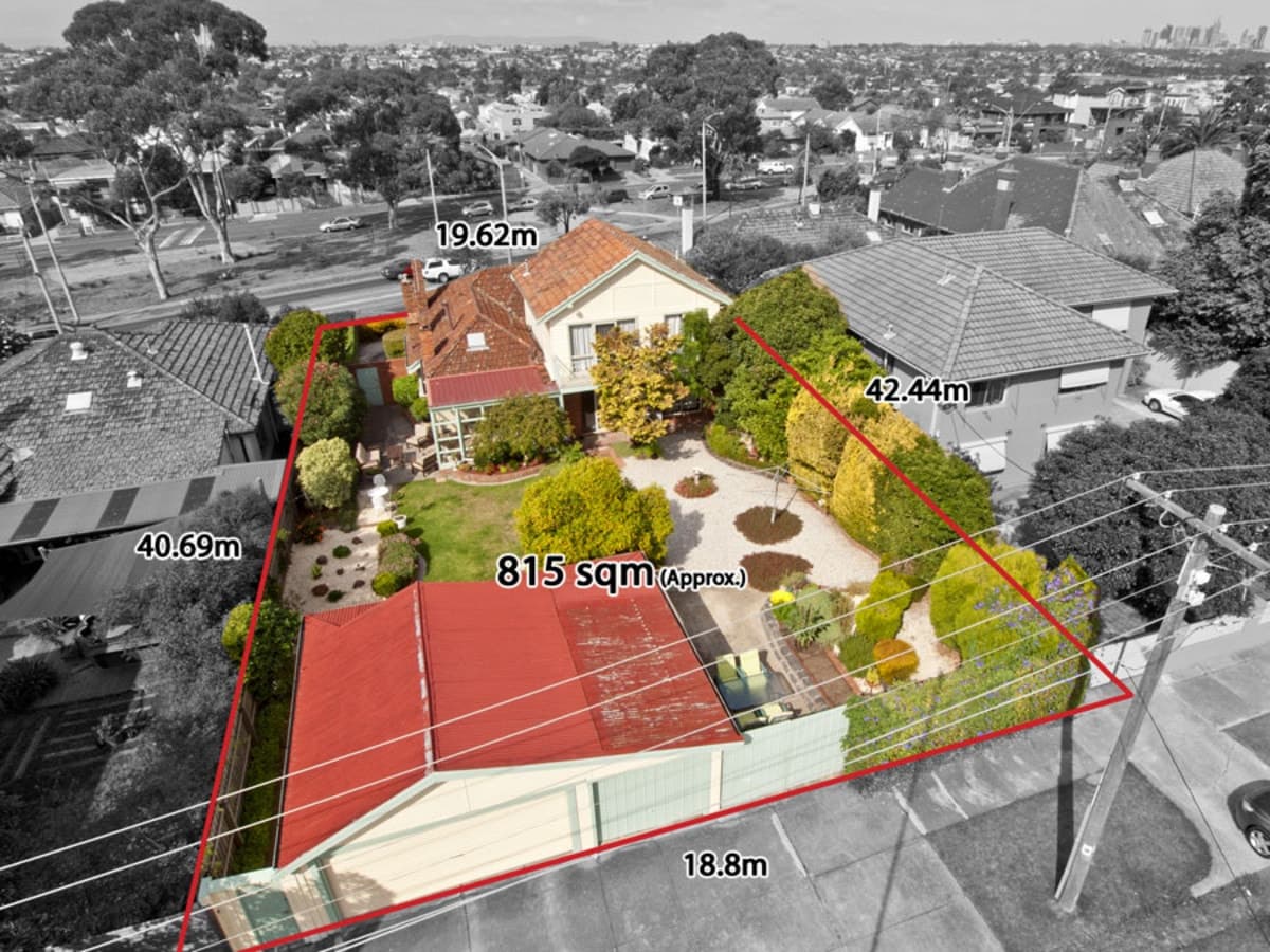 201 Pascoe Vale Road, ESSENDON VIC 3040, Essendon - Thumbnail 2