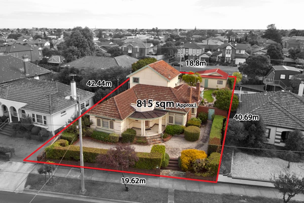 201 Pascoe Vale Road, ESSENDON VIC 3040, Essendon - Thumbnail 3
