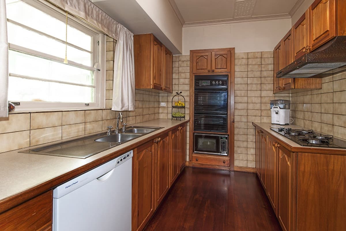 201 Pascoe Vale Road, ESSENDON VIC 3040, Essendon - Thumbnail 8